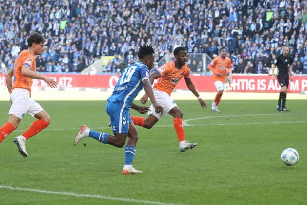02.03.2025, xgox, Fussball 2. Bundesliga, 1. FC Magdeburg - SV Darmstadt 98 emspor, v.l. Lubambo Musonda (Magdeburg) (DFL DFB REGULATIONS PROHIBIT ANY USE OF PHOTOGRAPHS as IMAGE SEQUENCES and or QUASI-VIDEO) Magdeburg