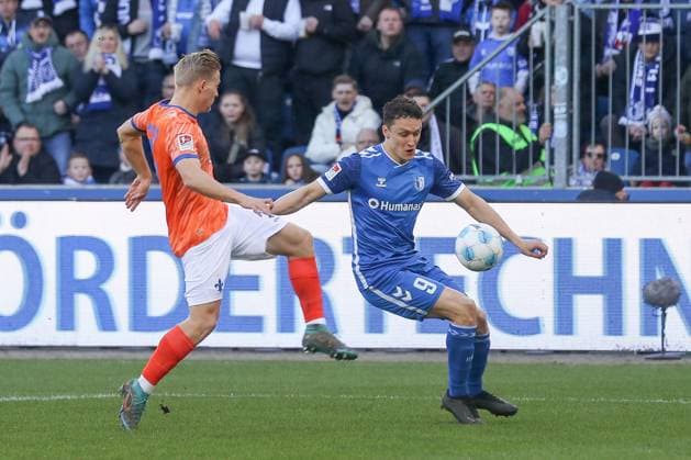 02.03.2025, xgox, Fussball - 2.Bundesliga, 1.FC Magdeburg - SV Darmstadt 98 emspor, v.l. Andreas Mueller (Müller, Darmstadt, 16), Martijn Kaars (Magdeburg, 9) Zweikampf, Duell, Kampf, tackle (DFL DFB REGULATIONS PROHIBIT ANY USE OF PHOTOGRAPHS as IMAGE SEQUENCES and or QUASI-VIDEO) Magdeburg