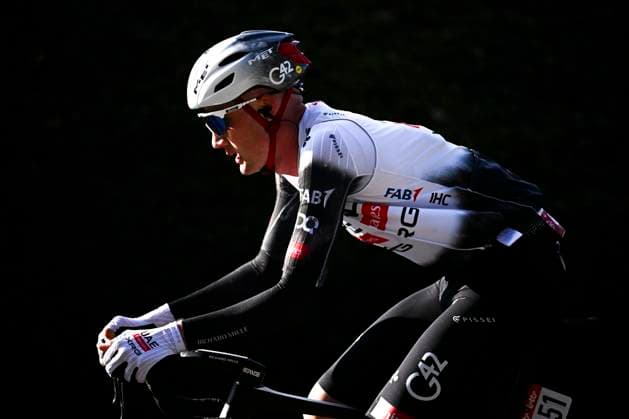 Sport Bilder des Tages Kuurne - Brussel - Kuurne 2025 cycling race KUURNE, BELGIUM - MARCH 02 : Wellens Tim (BEL) of UAE Team Emirates - XRG in action during the Men Elite UCI 1.Pro 77th Kuurne - Brussel - Kuurne cycling race of 203 kms with start in Kortrijk and finish in Kuurne on March 02, 2025 in Kuurne, Belgium, 02 03 2025 ( Motordriver Kenny Verfaillie & Kuurne Belgium  Copyright: xTomasxSiskx