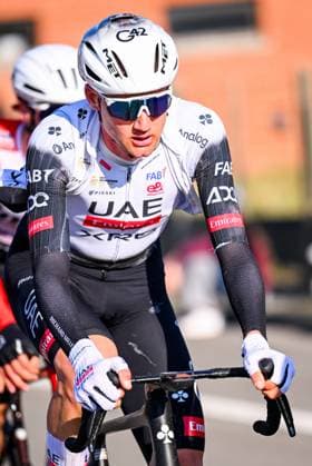 Belgian Tim Wellens of UAE Team Emirates pictured in action during the Kuurne-Brussels-Kuurne one day cycling race, 196,9 km from Kuurne to Kuurne via Brussels, Sunday 02 March 2025. POOLxTOMASxSISK  x114014634x