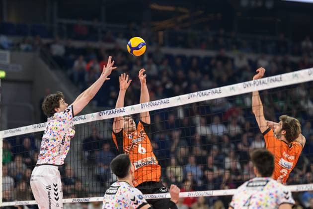 RECORD DATE NOT STATED Johannes Tille (Nr. 6, Zuspiel, BERLIN RECYCLING Volleys); DVV Pokalfinale 2025 Männer, Manheim am 02.03.2025 Copyright: xBEAUTIFULxSPORTS PeterxWeberx