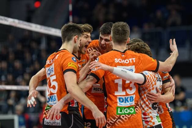 RECORD DATE NOT STATED BERLIN RECYCLING Volleys; DVV Pokalfinale 2025 Männer, Manheim am 02.03.2025 Copyright: xBEAUTIFULxSPORTS PeterxWeberx