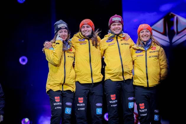 RECORD DATE NOT STATED 2.03.2025 MISTRZOSTWA SWIATA W NARCIARSTWIE KLASYCZNYM TRONDHEIM 2025 SKOKI NARCIARSKIE KOBIET KONKURS DRUZYNOWY MEDALE FIS NORDIC WORLD SKI CHAMPIONSHIPS Ski jumping, Skispringen, Ski, nordisch WOMEN TEAM COMPETITION MEDAL CEREMONY N Z SEYFARTH JULIANE, SCHMID KATHARINA, REISCH AGNES, FREITAG SELINA FOT. JULIA PIATKOWSKA NEWSPIX.PL --- newspix.pl 