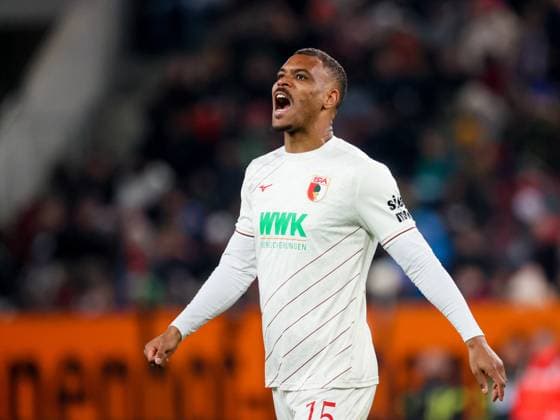 Augsburgs 15 Steve MOUNIE. Fussball, Augsburg - Freiburg. Fußball Bundesliga, FC Augsburg - SC Freiburg 0:0, 24.Spieltag, Saison 2024-2025, 2.03.2025, in Augsburg, W W K A R E N A, Deutschland. Quelle Copyright Credit : Oryk HAIST