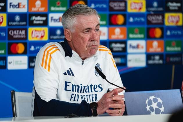 UEFA Champions League 2024 25 Round of 16 First Leg: Real Madrid CF Training Session and press conference, PK, Pressekonferenz Carlo Ancelotti, head coach of Real Madrid CF, seen speaking during the UEFA Champions League 2024 25 League Round of 16 First Leg Training Session And Press Conference at Ciudad Real Madrid on March 03, 2025 in Valdebebas, Spain. Valdebebas Ciudad Real Madrid Madrid Spain Copyright: xAlbertoxGardinx AGardin_20250303_Champ_Real_Madrid_PC_0159