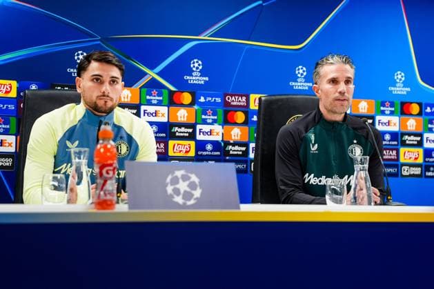 Champions League 2024-2025: press conference, PK, Pressekonferenz of Feyenoord Rotterdam - Julian Carranza of Feyenoord, Feyenoord coach Robin van Persie during the press conference of Feyenoord in preparation of the Champions League duel against Inter Milan at Stadion Feijenoord De Kuip on 4 March 2025 in Rotterdam, The Netherlands. Copyright: xYannickxVerhoevenx
