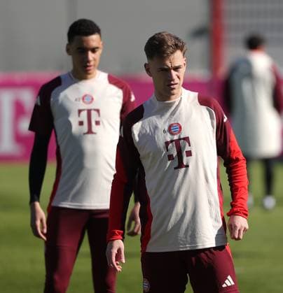 04.03.2025, Champions League, FC Bayern Muenchen Abschlusstraining, Fussball, im Bild: Jamal Musiala (FC Bayern Muenchen) und Joshua Kimmich (FC Bayern Muenchen)