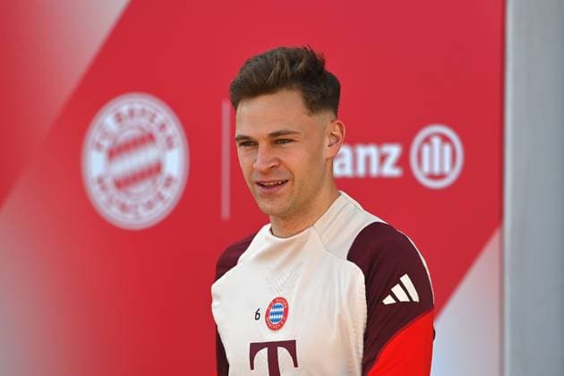 Joshua KIMMICH (Bayern Muenchen), Aktion,Einzelbild,angeschnittenes Einzelmotiv,Portraet,Portrait,Porträt. Abschlusstraining am 04.03.2025. Fussball Champions League Achtelfinale FC Bayern Muenchen - Bayer 04 Leverkusen am 05.03.2025 , A L L I A N Z A R E N A.