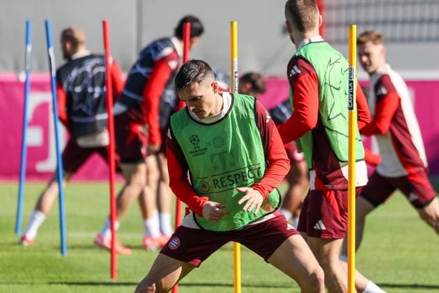 Joao Palhinha (FC Bayern Muenchen, 16) beim Training, GER, Abschlusstraining, FC Bayern Muenchen, Fussball, UEFA Champions League, Achtelfinale Hinspiel, Saison 2024 2025, 04.03.2025, GER, Abschlusstraining, FC Bayern Muenchen, Fussball, UEFA Champions League, Achtelfinale Hinspiel, Saison 2024 2025, 04.03.2025 Muenchen Copyright: xEibner-Pressefoto JennixMaulx EP_JML