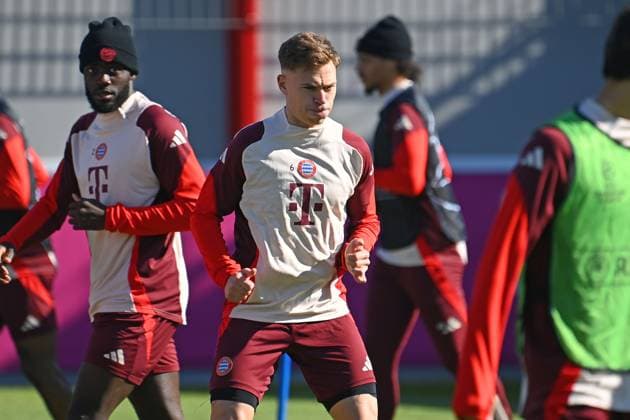 Joshua KIMMICH (Bayern Muenchen),Aktion, li:Dayot UPAMECANO (Bayern Muenchen). Abschlusstraining am 04.03.2025. Fussball Champions League Achtelfinale FC Bayern Muenchen - Bayer 04 Leverkusen am 05.03.2025 , A L L I A N Z A R E N A.