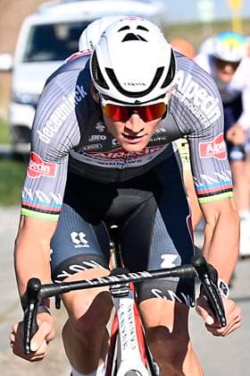 Samyn Classic 2025 DOUR, BELGIUM - MARCH 04 : Van Der Poel Mathieu (NED) of Alpecin - Deceuninck pictured during the 57th edition of the Samyn cycling race, with start in Quaregnon and finish in Dour after 199km of racing on March 4, 2025 in Dour, Belgium, 04 03 2025 Dour Belgium  Copyright: xJanxDexMeuleneirx