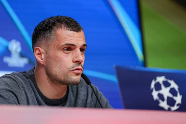 Granit Xhaka (Bayer 04 Leverkusen, 34) bei der Pressekonferenz, GER, Internationale Pressekonferenz, Bayer 04 Leverkusen, Fussball, UEFA Champions League, Achtelfinale Hinspiel, Saison 2024 2025, 04.03.2025, GER, Internationale Pressekonferenz, Bayer 04 Leverkusen, Fussball, UEFA Champions League, Achtelfinale Hinspiel, Saison 2024 2025, 04.03.2025 Muenchen Copyright: xEibner-Pressefoto JennixMaulx EP_JML