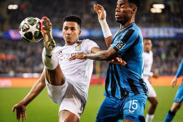 Aston Villa s Ollie Watkins and Club s Raphael Onyedika fight for the ball during a soccer game between Belgian Club Brugge KV and English Aston Villa FC, Tuesday 04 March 2025 in Brugge, the first leg of the 1 8 finals of the UEFA Champions League knockout phase. KURTxDESPLENTER  x114230340x