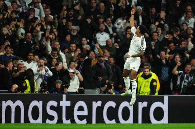 ESP: Real Madrid v Atletico de Madrid. UEFA Champions League match. Round of 16. Fist Leg. Rodrygo Goes of Real Madrid celebrates the 1-0 during the UEFA Champions League match, Round of 16, first leg, between Real Madrid and Atletico de Madrid played at Santiago Bernabeu Stadium on March 4, 2025 in Madrid Spain. kpng Copyright: xBaguxBlancox xPRESSINPHOTOx PS_250304_UCL_RMA_ATL_018
