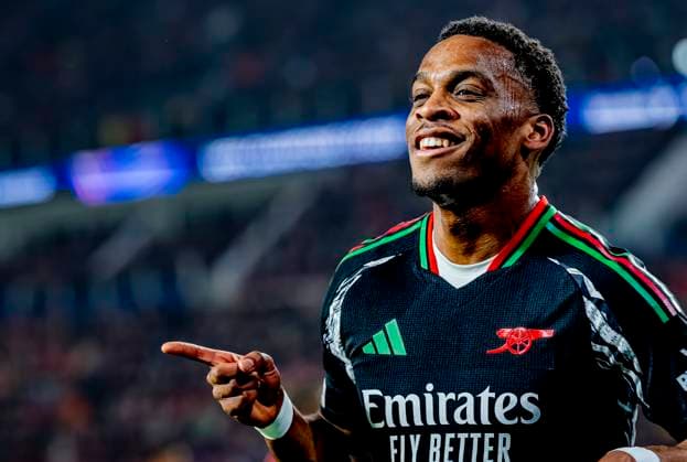 Arsenal defender Jurrien Timber scores the 0-1 and celebrating the goal during the match PSV - Arsenal at the Philips stadium for the UEFA Champions League- Round of 16 - 1st leg season 2024-2025 in EINDHOVEN, Netherlands on 4 march 2025, (photo by Marcel van Dorst EYE4images DeFodi Images)