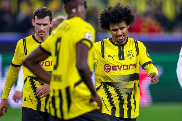 04.03.2025, Fußball, UEFA Champions League, Borussia Dortmund - OSC Lille, Signal Iduna Park, Runde der 16, Saison 2024 2025: Karim Adeyemi (BVB 27) ärgert sich Enttäuschung enttäuscht Nordrhein-Westfalen Deutschland