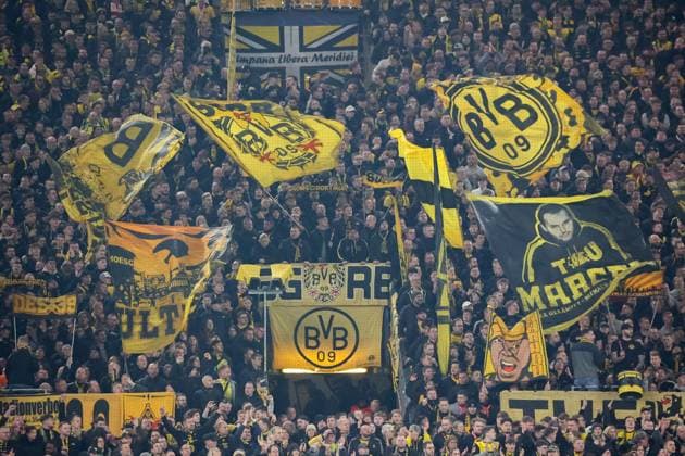 Fans BVB GER, Borussia Dortmund gegen LOSC Lille, Fussball, Champions League, Achtelfinale, Spielzeit 2024 2025, 04.03.2025 GER, Borussia Dortmund gegen LOSC Lille, Fussball, Champions League, Achtelfinale, Spielzeit 2024 2025, 04.03.2025 Dortmund Copyright: xEibner-Pressefoto FrankxZeisingx EP_FZG