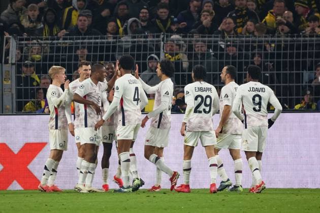 Torjubel zum 1:1 durch Hakon Arnar Haraldsson (LOSC Lille, 7) GER, Borussia Dortmund gegen LOSC Lille, Fussball, Champions League, Achtelfinale, Spielzeit 2024 2025, 04.03.2025 DFL REGULATIONS PROHIBIT ANY USE OF PHOTOGRAPHS AS IMAGE SEQUENCES AND OR QUASI-VIDEO GER, Borussia Dortmund gegen LOSC Lille, Fussball, Champions League, Achtelfinale, Spielzeit 2024 2025, 04.03.2025 Dortmund Copyright: xEibner-Pressefoto FrankxZeisingx EP_FZG