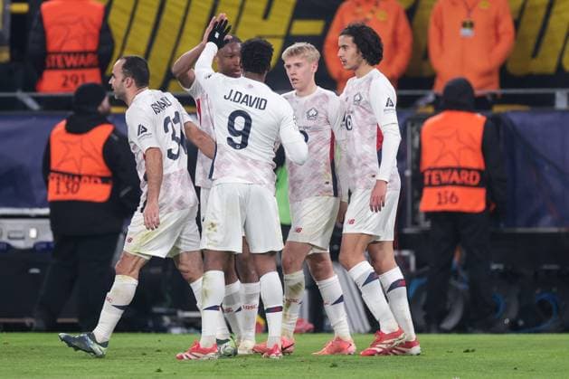 04.03.2025, UEFA Champions League, Achtelfinale, Borussia Dortmund - Lille OSC, Die Spieler des LOSC bejubeln das Tor zum 1:1, Dortmund Signal Iduna Park NRW Deutschland xRHR-FOTO DEx Copyright: DennisxEwert RHR-FOTOx RHR-FOTO DE