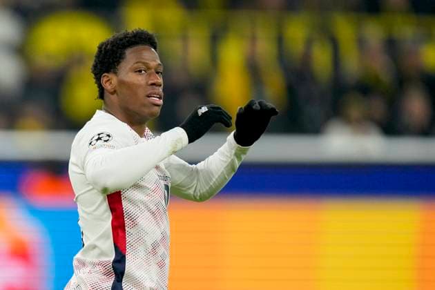 Jonathan David (LOSC Lille) looks on during the UEFA Champions League 2024 25 Round of 16 First Leg match between Borussia Dortmund and LOSC Lille at Signal Iduna Park on March 4, 2025 in Dortmund, Germany.