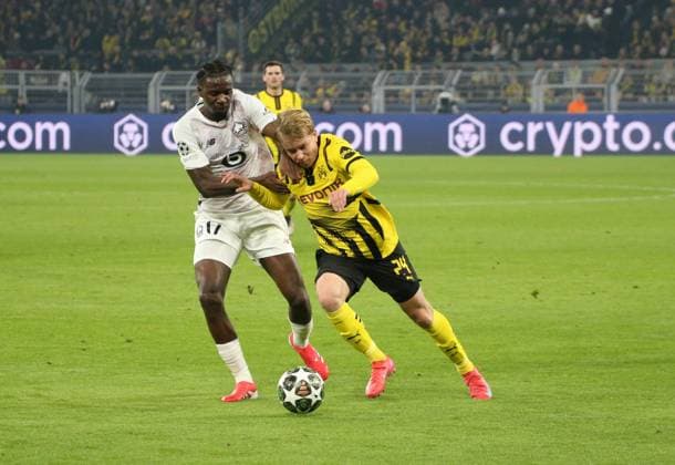04.03.2025, xgrfx, Fussball UEFA Champions League, Borussia Dortmund - Lille OSC v.l. Ngal Ayel Mukau (Lille OSC), Daniel Svensson (Borussia Dortmund) (DFL DFB REGULATIONS PROHIBIT ANY USE OF PHOTOGRAPHS as IMAGE SEQUENCES and or QUASI-VIDEO) Dortmund