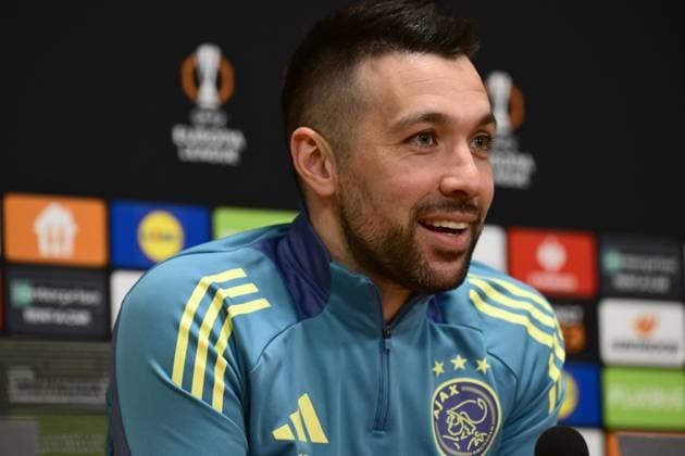 AMSTERDAM - Ajax coach Francesco Farioli during a press conference, PK, Pressekonferenz ahead of the Europa League last 16 match, against Eintracht Frankfurt. ANP OLAF CRACK xVIxANPxSportx xxANPxIVx 521623532 originalFilename: 521623532.jpg