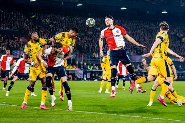Feyenoord Rotterdam forwarder Julian Carranza during the match Feyenoord - Inter at the Stadium De Kuip for the UEFA Champions League - Round of 16 - 1st leg season 2024-2025 in ROTTERDAM, Netherlands on 5 march 2025, (photo by Marcel van Dorst EYE4images DeFodi Images)