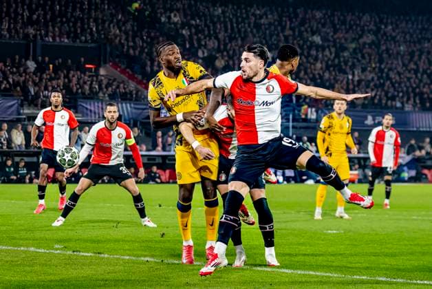 Feyenoord Rotterdam forwarder Julian Carranza during the match Feyenoord - Inter at the Stadium De Kuip for the UEFA Champions League - Round of 16 - 1st leg season 2024-2025 in ROTTERDAM, Netherlands on 5 march 2025, (photo by Marcel van Dorst EYE4images DeFodi Images)