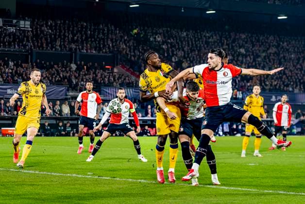 Feyenoord Rotterdam forwarder Julian Carranza during the match Feyenoord - Inter at the Stadium De Kuip for the UEFA Champions League - Round of 16 - 1st leg season 2024-2025 in ROTTERDAM, Netherlands on 5 march 2025, (photo by Marcel van Dorst EYE4images DeFodi Images)