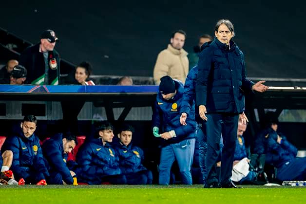 FC Internazionale Milan trainer Simone Inzaghi during the match Feyenoord - Inter at the Stadium De Kuip for the UEFA Champions League - Round of 16 - 1st leg season 2024-2025 in ROTTERDAM, Netherlands on 5 march 2025, (photo by Marcel van Dorst EYE4images DeFodi Images)