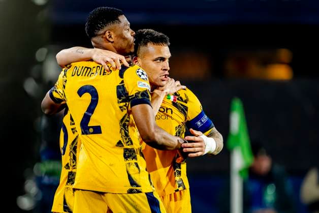FC Internazionale Milan forwarder Lautaro Martinez scores the 0-2 and celebrating the goal during the match Feyenoord - Inter at the Stadium De Kuip for the UEFA Champions League - Round of 16 - 1st leg season 2024-2025 in ROTTERDAM, Netherlands on 5 march 2025, (photo by Marcel van Dorst EYE4images DeFodi Images)
