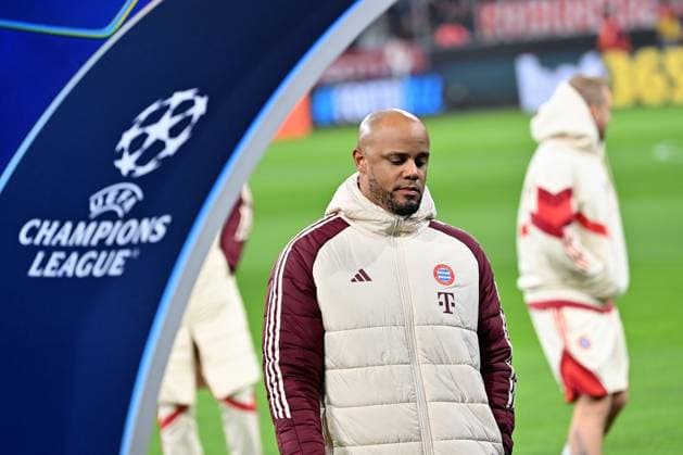 05.03.2025, xjrdrx, Fussball UEFA Champions League, FC Bayern Muenchen - Bayer 04 Leverkusen v.l. Platzbegehung vor dem Spiel Trainer head coach Vincent Kompany (FC Bayern Muenchen) (DFL DFB REGULATIONS PROHIBIT ANY USE OF PHOTOGRAPHS as IMAGE SEQUENCES and or QUASI-VIDEO) Muenchen
