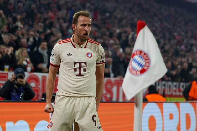 Torjubel von Harry Kane 9 (FC Bayern Muenchen) zum 1:0, FC Bayern Muenchen vs. Bayer 04 Leverkusen, Fussball, Champions League, Achtelfinale, Hinspiel, 05.03.2025 Muenchen Bayern Deutschland