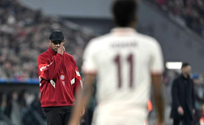 05.03.2025, Fussball UEFA Champions League 2024 2025: Achtelfinale, FC Bayern München - Bayer 04 Leverkusen, in der Allianz-Arena München. Trainer Vincent Kompany (Bayern München)