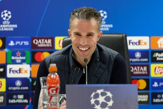 2025-03-05 Feyenoord v FC Internazionale Milano - UEFA Champions League 2024 25 Round of 16 First Leg ROTTERDAM, NETHERLANDS - MARCH 5: Headcoach Robin van Persie of Feyenoord during the press conference, PK, Pressekonferenz during the UEFA Champions League 2024 25 Round of 16 First Leg match between Feyenoord and FC Internazionale Milano at Stadion Feijenoord on March 5, 2025 in Rotterdam, Netherlands. Rotterdam Stadion Feijenoord Netherlands Content not available for redistribution in The Netherlands directly or indirectly through any third parties. Copyright: xHansxvanxderxValkx
