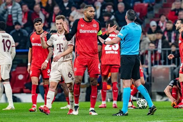 05.03.2025, FC Bayern München vs. Bayer Leverkusen, UEFA Champions League, Achtelfinale-Hinspiel Jonathan Tah (Bayer 04 Leverkusen, 4) Joshua Kimmich (FC Bayern Muenchen, 6) Copyright: xBahhoxKarax
