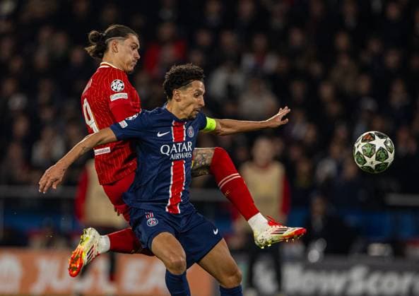 Football - UEFA Champions League - Round of 16 1st Leg - Paris Saint-Germain v Liverpool FC PARIS, FRANCE - Wednesday, March 5, 2025: Liverpool s Ibrahima KonatÃ is challenged by Paris Saint-Germain s Marcos Aoas CorrÃªa Marquinhos during the UEFA Champions League Round of 16 1st Leg game between Paris Saint-Germain and Liverpool FC at the Parc des Princes. (Photo by David Rawcliffe Propaganda) PARIS Parc des Princes ÃŽLE-DE-FRANCE FRANCE  Copyright: xDavidxRawcliffex P2025-03-05-PSG_Liverpool-53