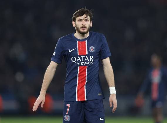 . - Paris Saint-Germain v Liverpool, UEFA Champions League, Round Of 16, 1st Leg, Parc des Princes Stadium, Paris, France - 4th March 2025. Daniel Weir Crystal Pix Khvicha Kvaratskhelia of Paris Saint-Germain. - Paris Saint-Germain v Liverpool, UEFA Champions League, Round Of 16, 1st Leg, Parc des Princes Stadium, Paris, France - 4th March 2025. Daniel Weir Crystal Pix Paris Parc des Princes Stadium FRANCE Copyright: xDanielxWeirx CP_PSG_Liverpool_39