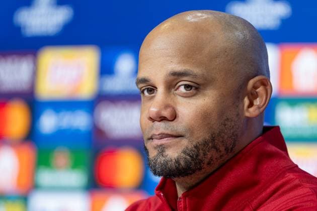 Vincent Kompany (Chef-Trainer, FC Bayern Muenchen) bei der Pressekonferenz nach dem Spiel Portrait Portraet. GER, FC Bayern Muenchen vs. Bayer 04 Leverkusen, Fussball, Champions League, Achtelfinale, Hinspiel, Spielzeit 2024 2025, 05.03. (DFL DFB REGULATIONS PROHIBIT ANY USE OF PHOTOGRAPHS as IMAGE SEQUENCES and or QUASI-VIDEO). GER, FC Bayern Muenchen vs. Bayer 04 Leverkusen, Fussball, Champions League, Achtelfinale, Hinspiel, Spielzeit 2024 2025, 05.03. Muenchen Copyright: xEibner-Pressefoto HeikexFeinerx EP_HFR