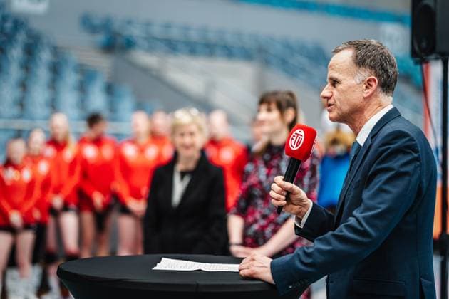 Volleyball Frauen Pressetermin 1. Volleyball Bundesliga Frauen ETV Hamburger Volksbank Volleys 06.03.2025 Staatsrat Christoph Holstein Hamburg CU-Arena Hamburg Deutschland