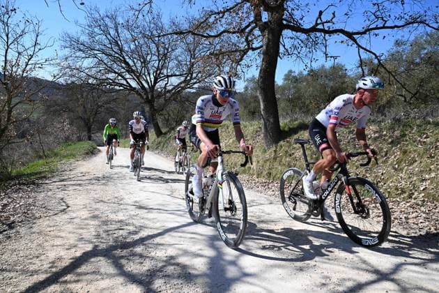 06-03-2025 Allenamento Strade Bianche 2025; 2025, Uae Team Emirates - Xrg; Pogacar, Tadej; Novak, Domen; Le Tolfe; 