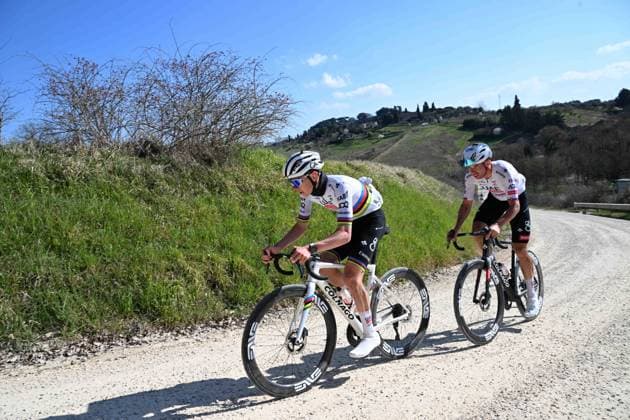 06-03-2025 Allenamento Strade Bianche 2025; 2025, Uae Team Emirates - Xrg; Pogacar, Tadej; Novak, Domen; Le Tolfe; 