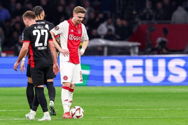 2025-03-06 AFC Ajax v Eintracht Frankfurt - UEFA Europa League 2024 25 Round of 16 First Leg AMSTERDAM, NETHERLANDS - MARCH 6: Kenneth Taylor of AFC Ajax looks dejected after conceding his sides first goal during to the UEFA Europa League 2024 25 Round of 16 First Leg match between AFC Ajax and Eintracht Frankfurt at Johan Cruijff ArenA on March 6, 2025 in Amsterdam, Netherlands. Amsterdam Johan Cruijff ArenA Netherlands Content not available for redistribution in The Netherlands directly or indirectly through any third parties. Copyright: xBenxGalx