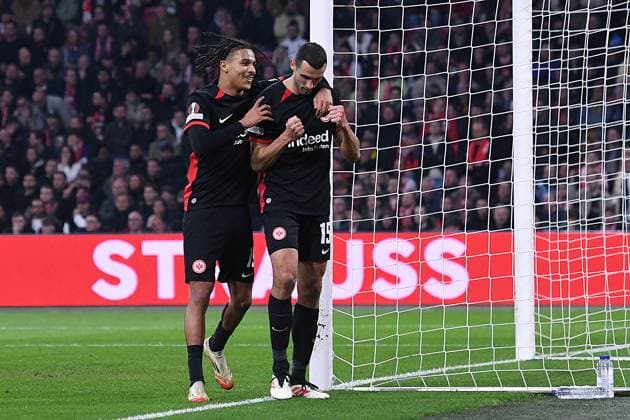 Fußball UEFA Europa League Achtelfinale Ajax Amsterdam - Eintracht Frankfurt am 06.03.2025 in der Johan Cruijff ArenA in Amsterdam Torjubel zum 1:2 durch Ellyes Skhiri ( Frankfurt )