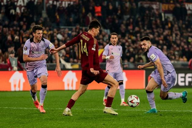 CALCIO - UEFA Europa League - AS Roma vs Athletic Bilbao Eldor Shomurodov of AS Roma during AS Roma vs Athletic Bilbao, Football Europa League match in Rome, Italy, March 06 2025 Rome Italy  Copyright: xIPAxSport ABACAx