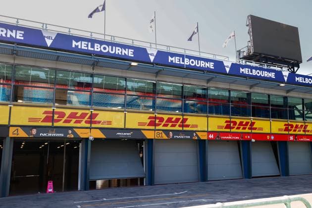 March 7, 2025, Melbourne, Victoria, Australia: Track preparations are underway at the Albert Park Grand Prix Circuit for the 2025 Australian Formula One Grand Prix, taking place from March 13 to March 16. Melbourne Australia - ZUMAs197 20250307_aaa_s197_019 Copyright: xGeorgexHitchensx