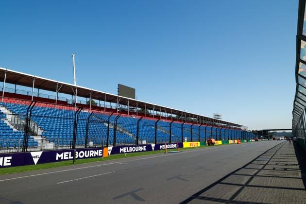 March 7, 2025, Melbourne, Victoria, Australia: Track preparations are underway at the Albert Park Grand Prix Circuit for the 2025 Australian Formula One Grand Prix, taking place from March 13 to March 16. Melbourne Australia - ZUMAs197 20250307_aaa_s197_022 Copyright: xGeorgexHitchensx