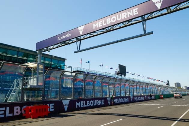 March 7, 2025, Melbourne, Victoria, Australia: Track preparations are underway at the Albert Park Grand Prix Circuit for the 2025 Australian Formula One Grand Prix, taking place from March 13 to March 16. Melbourne Australia - ZUMAs197 20250307_aaa_s197_030 Copyright: xGeorgexHitchensx
