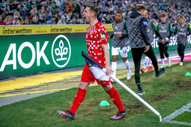 Bilder des Jahres 2025, Sport 03 März Sport Themen der Woche KW10 Sport Bilder des Tages 07.03.2025, Fußball, Borussia Mönchengladbach - 1.FSV Mainz 05, 1. Fußball Bundesliga, Borussia-Park, Saison 2024 2025: Torjubel nach dem 2:0 durch Torschütze Dominik Kohr (Mainz05 31) DFB regulations prohibit any use of photographs as image sequences and or quasi-video. Nordrhein-Westfalen Deutschland *** 07 03 2025, Football, Borussia Mönchengladbach 1 FSV Mainz 05, 1 Fußball Bundesliga, Borussia Park, Saison 2024 2025 Torjubel nach dem 2 0 durch Torschütze Dominik Kohr Mainz05 31 DFB regulations prohibit any use of photographs as image sequences and or quasi video Nordrhein Westfalen Germany
