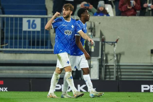 2025.03.07 xJFx 2.Bundesliga SV Darmstadt 98 - Karlsruher SC v.l., Kilian Julian Corredor (SV Darmstadt 98), Matondo-Merveille Papela (SV Darmstadt 98) Torjubel, Goal celebration, celebrate the goal (DFL DFB REGULATIONS PROHIBIT ANY USE OF PHOTOGRAPHS as IMAGE SEQUENCES and or QUASI-VIDEO) Copyright: JoaquimxFerreira